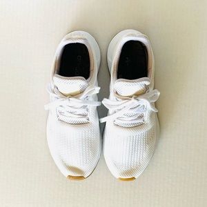 Men Adidas Swift Run White Size 8